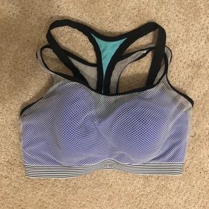 Victoria’s Secret Sports Bra 34DD